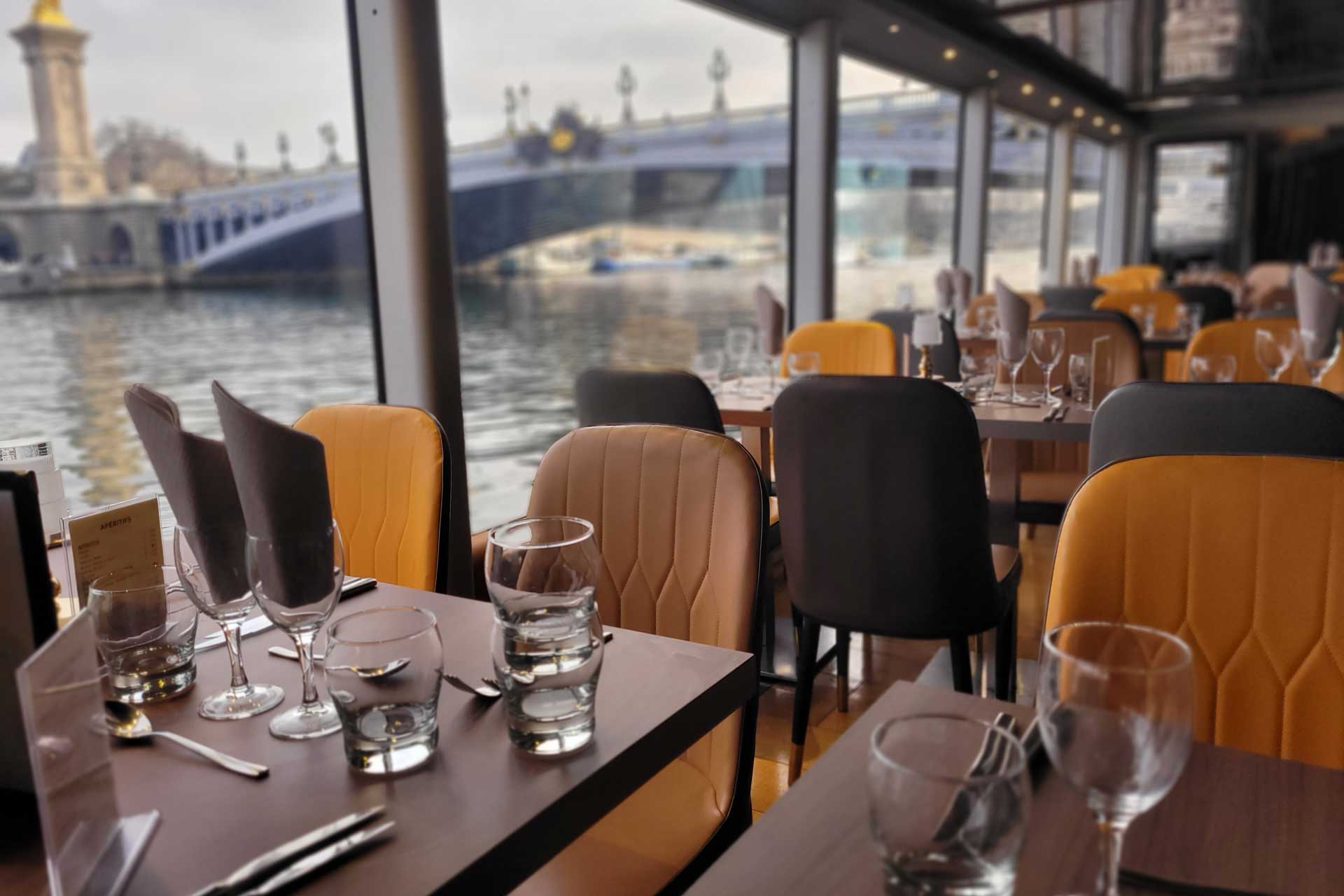 Péniche Ivoire Paris