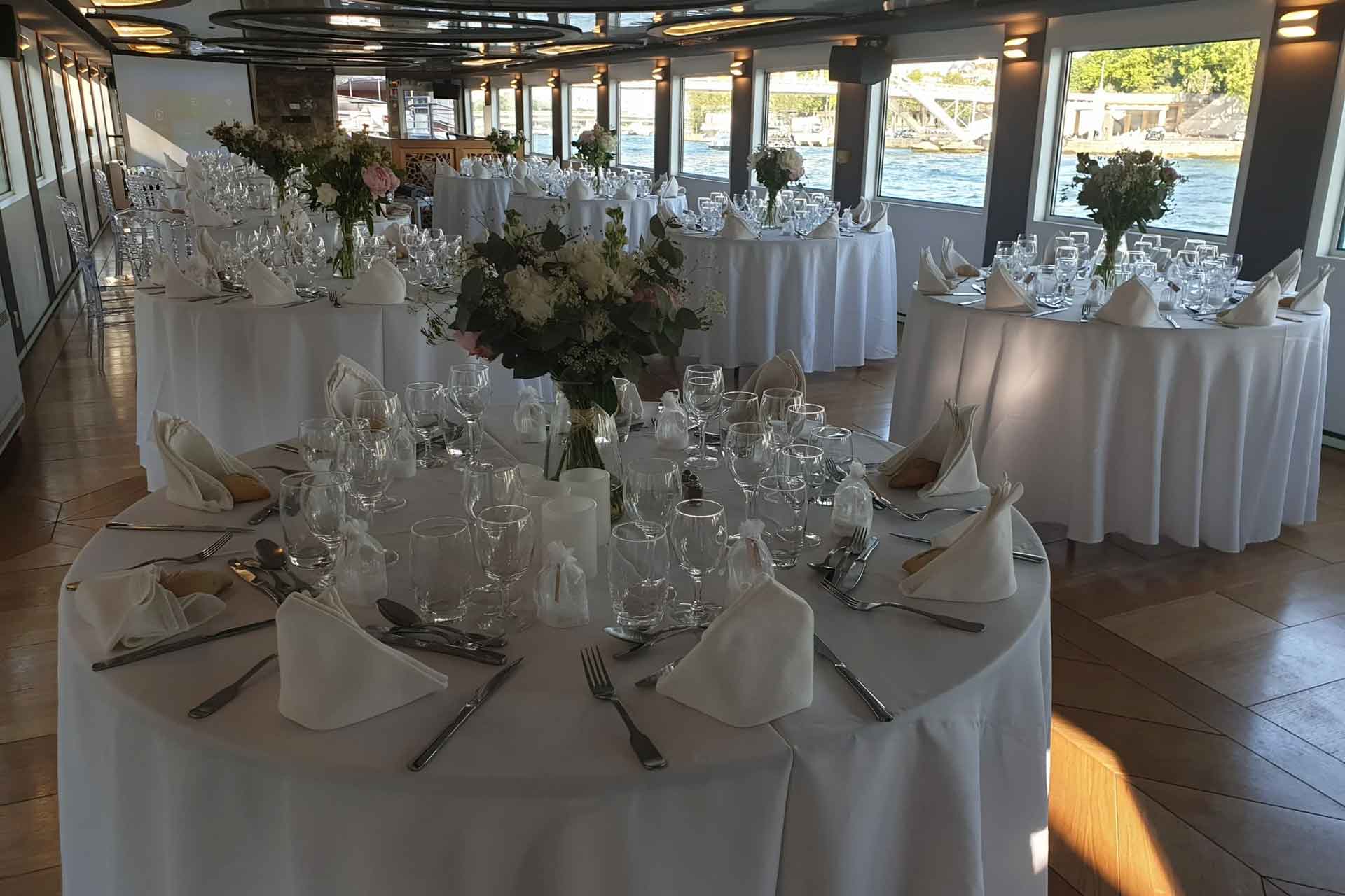 Bateau Le Chansonnier Paris