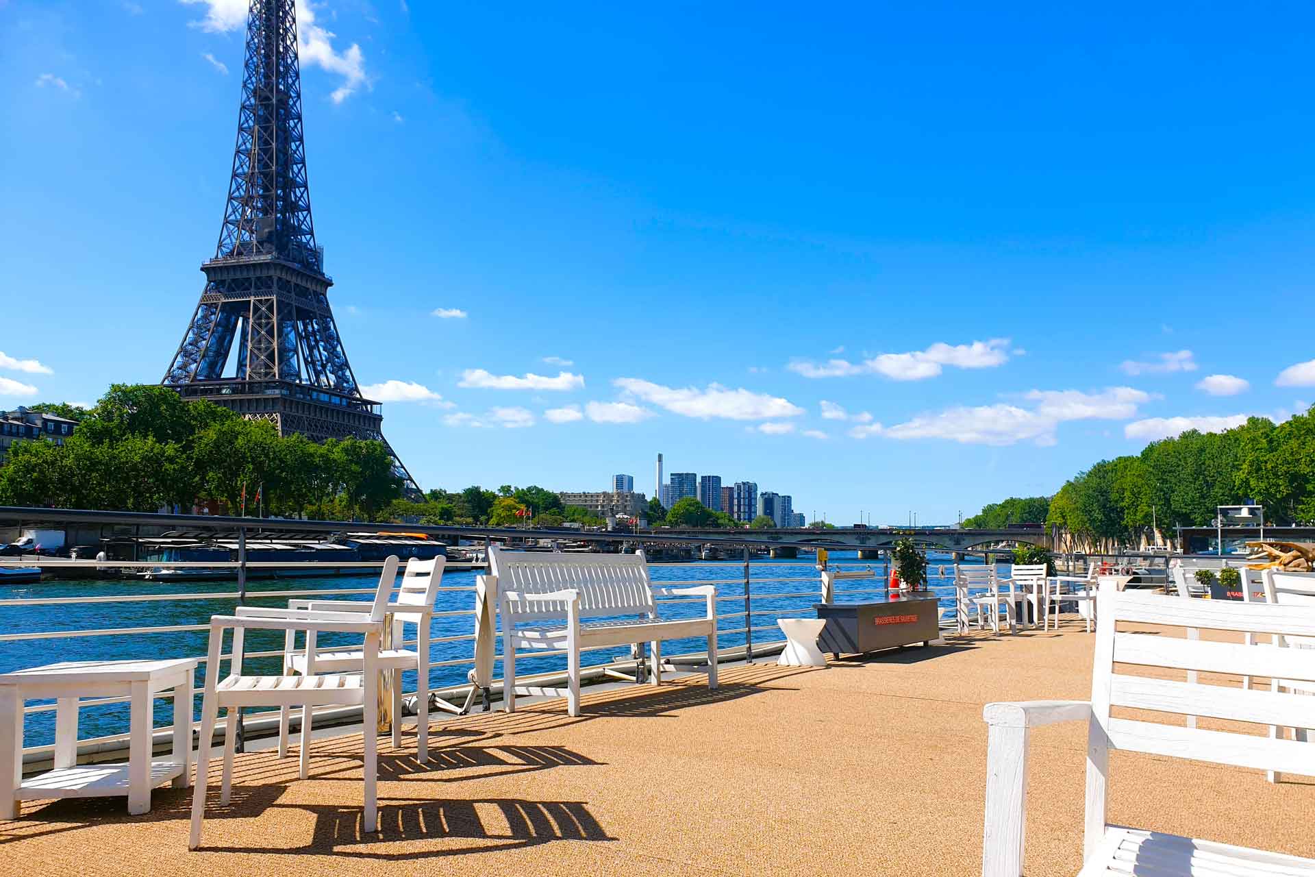 巴黎香颂尼号游艇