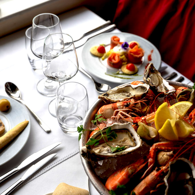 Nos services de location de péniche à Paris