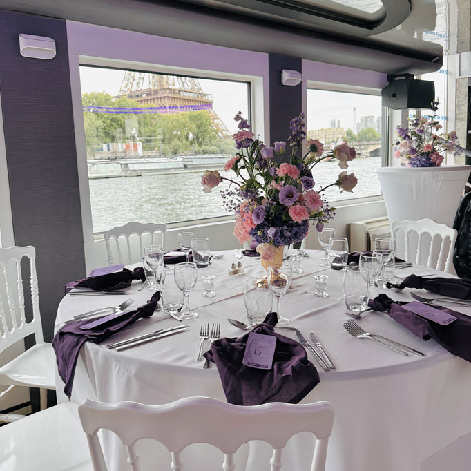 Nos services de location de péniche à Paris